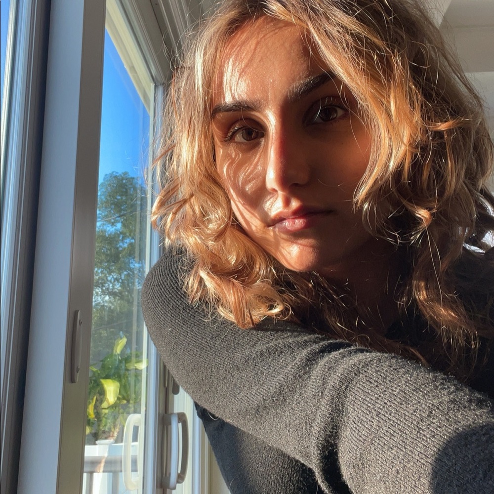 Meet your Posher, Devin